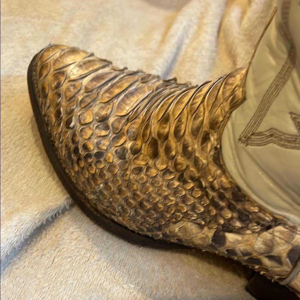 Snakeskin Cowboy Boots with Embossed Design - Picture 6 of 12